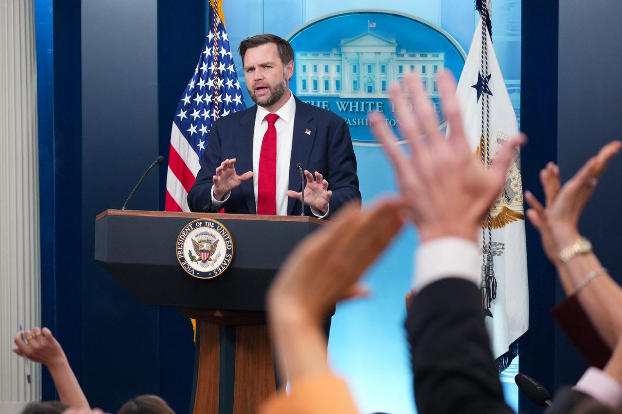 Vance says US-Iran talks may start June 21 as Tehran renews Hormuz closure