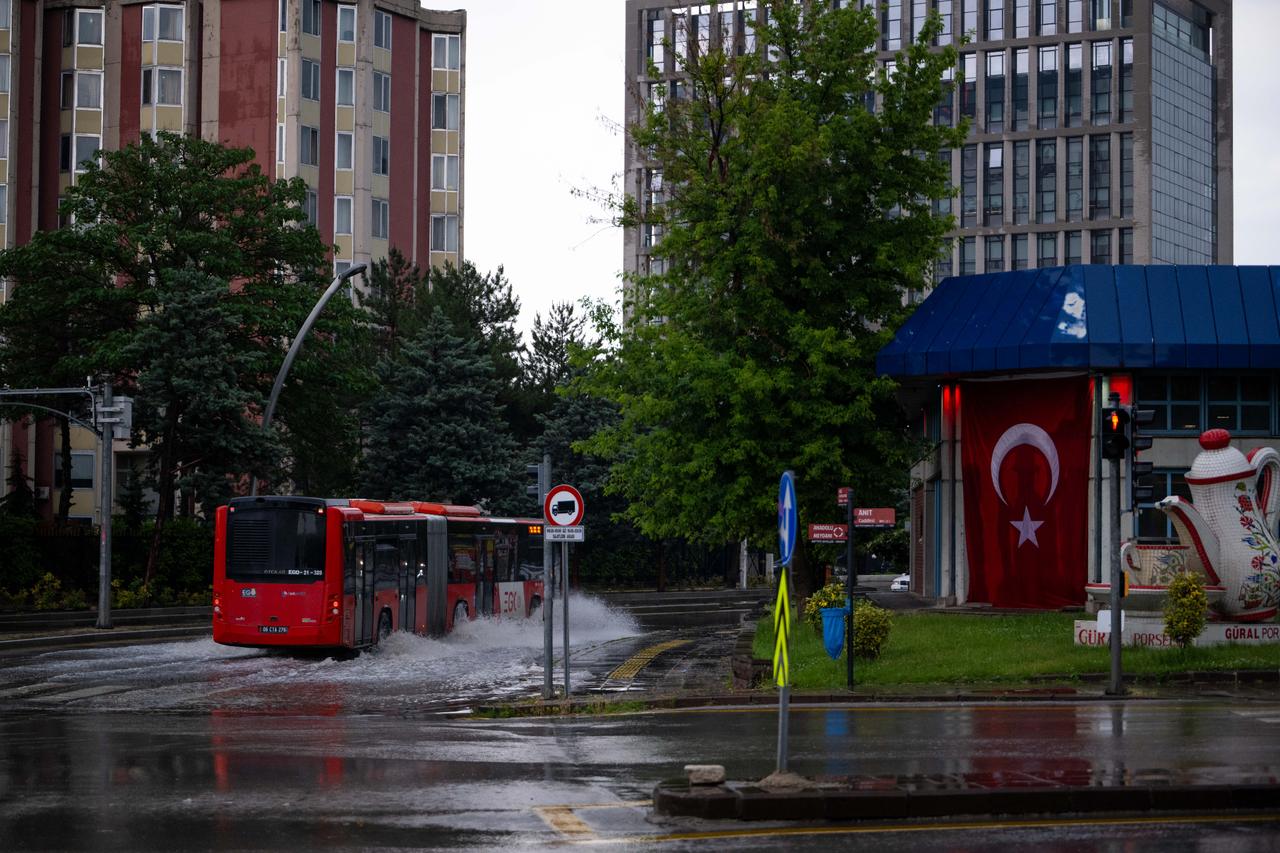 Ankara gets facelift with roses, repaving and fresh paint ahead of NATO summit