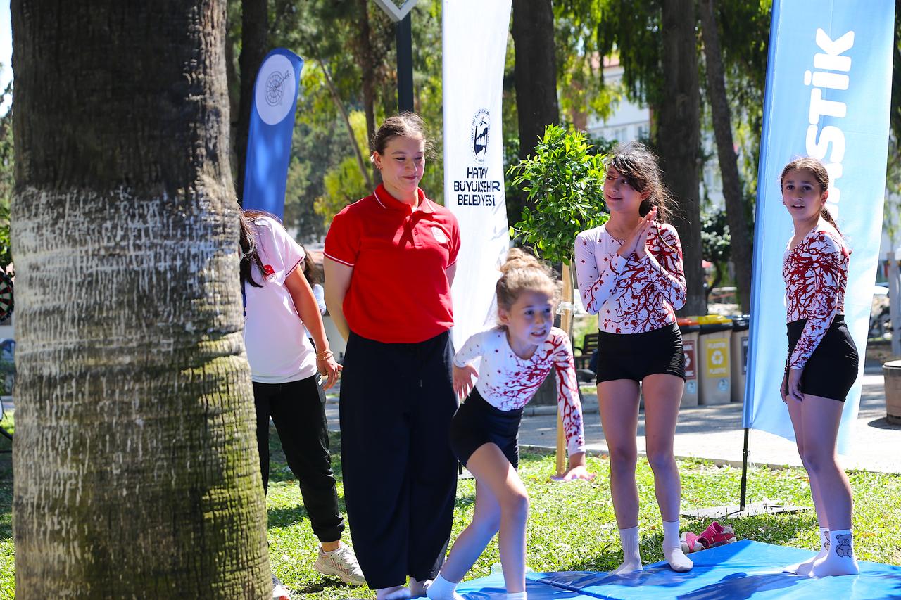Turkish national gymnast Ayse Begum Onbasi attends an Olympic Day event in Hatay, Türkiye, June 2026. (AA Photo)