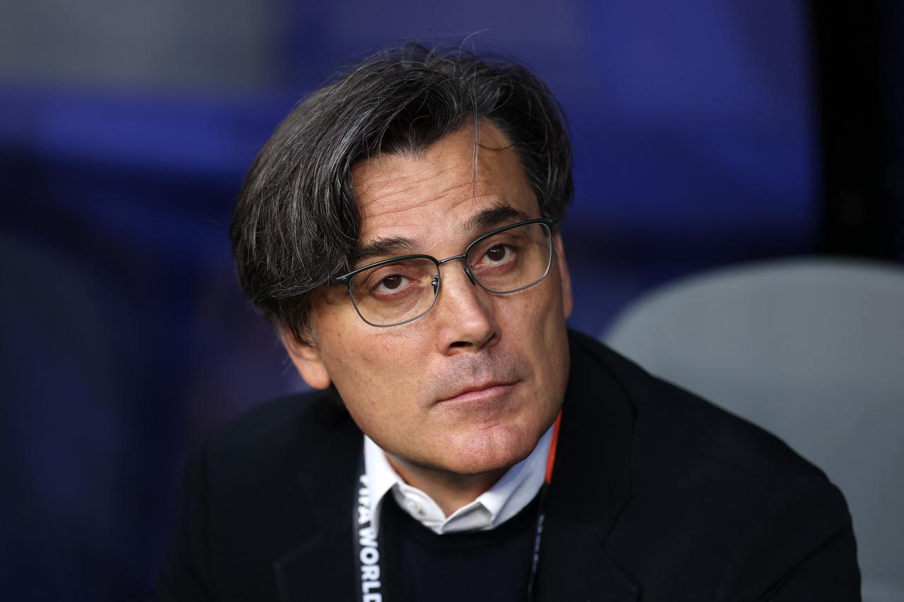 Vincenzo Montella, Head Coach of Turkiye, looks on before the FIFA World Cup 2026 Group D match between Türkiye and Paraguay at San Francisco Bay Area Stadium on June 19, 2026 in Santa Clara, California. (AFP Photo)