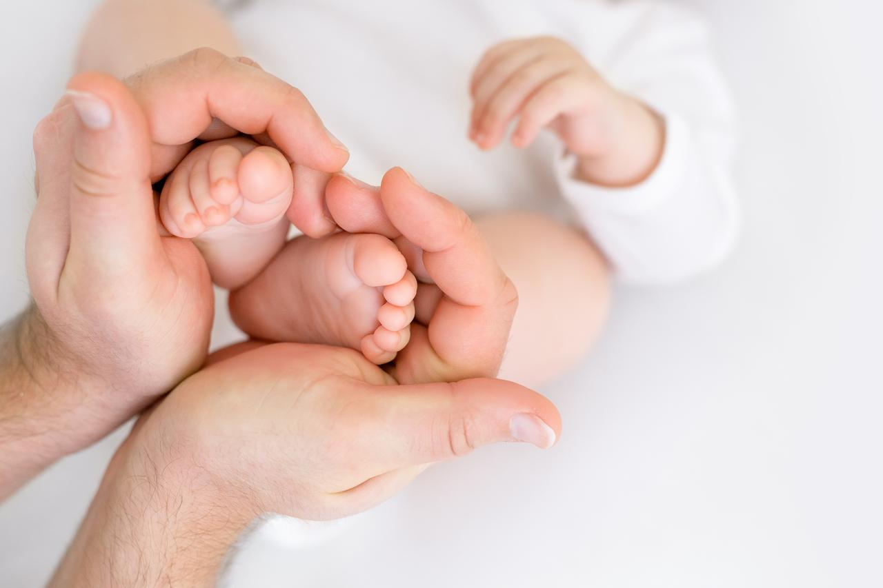 Greece sees 4.2% drop in births in 2025 as demographic decline continues