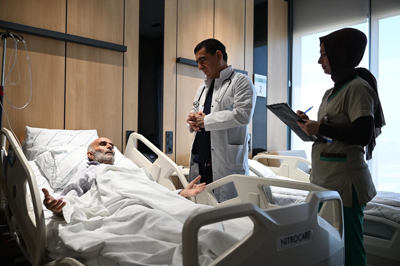 Kyrgyz pancreatic cancer patient recovers after life-saving surgery in Türkiye