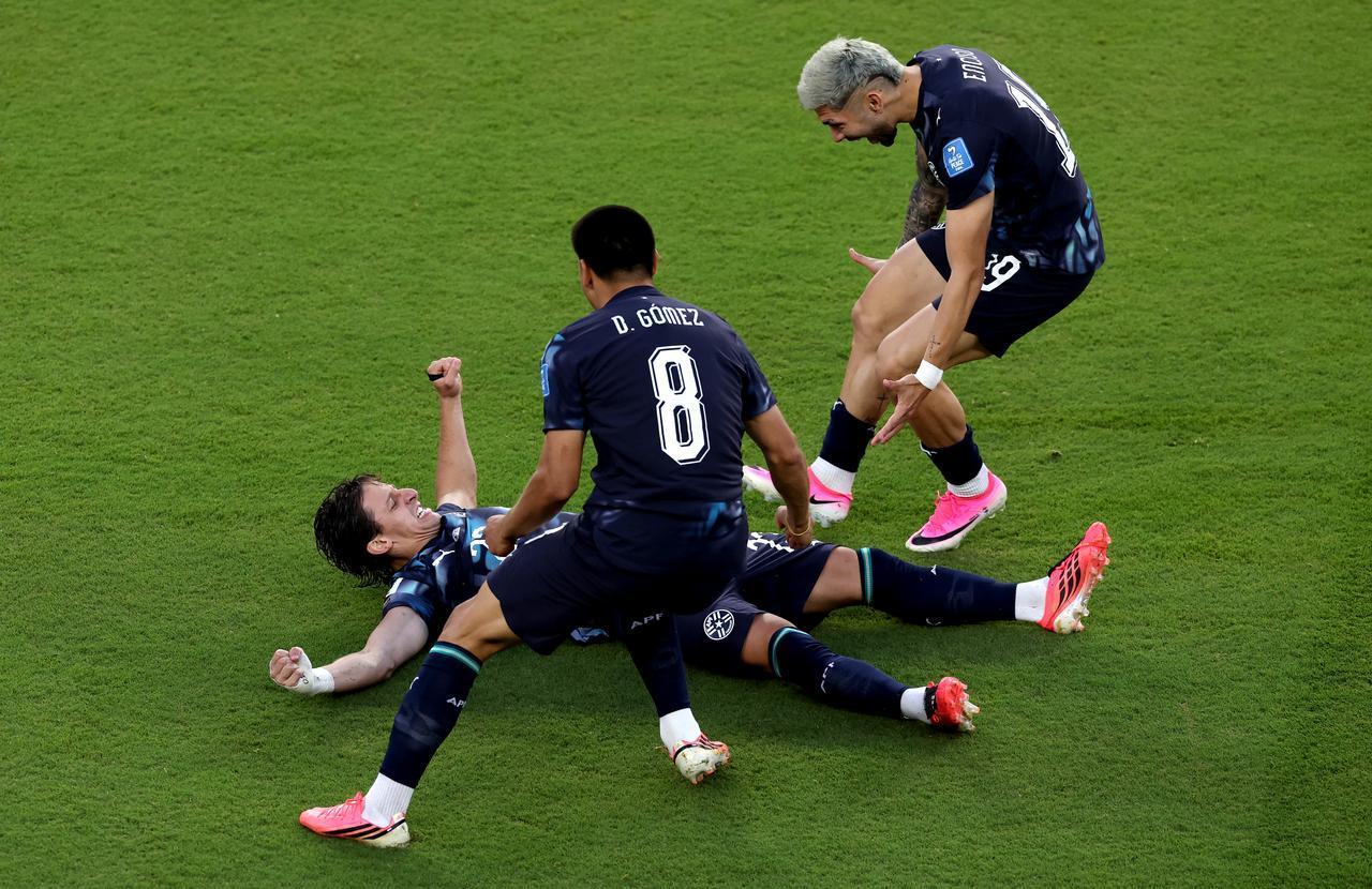 Matias Galarza #23 of Paraguay celebrates with teammates after scoring the team's first goal during the FIFA World Cup 2026 Group D match between Türkiye and Paraguay at San Francisco Bay Area Stadium in Santa Clara, California, June 19, 2026. (AFP Photo)