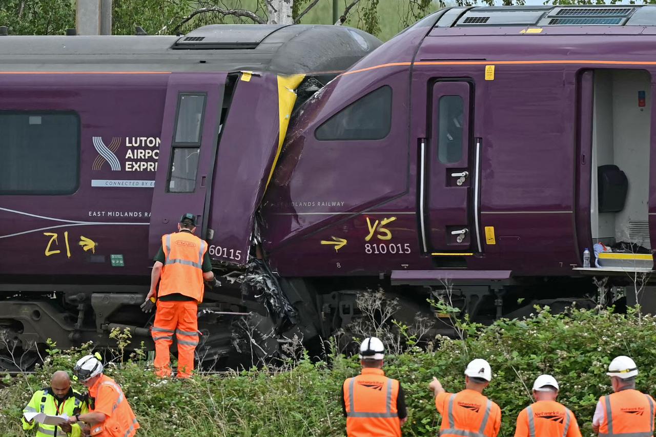 UK train collision leaves one dead, 28 hospitalized