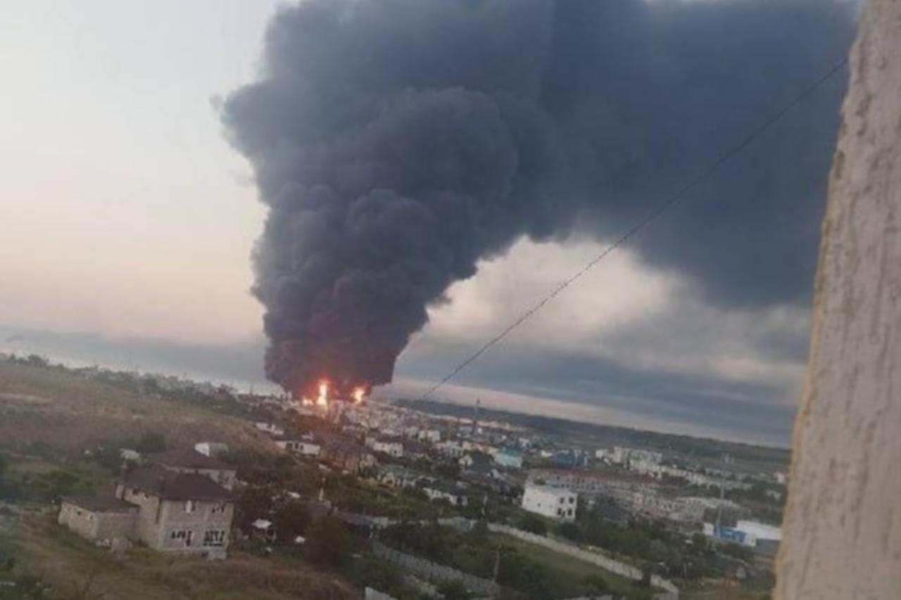Crimea suspends all fuel sales as Ukraine strikes hit oil depots