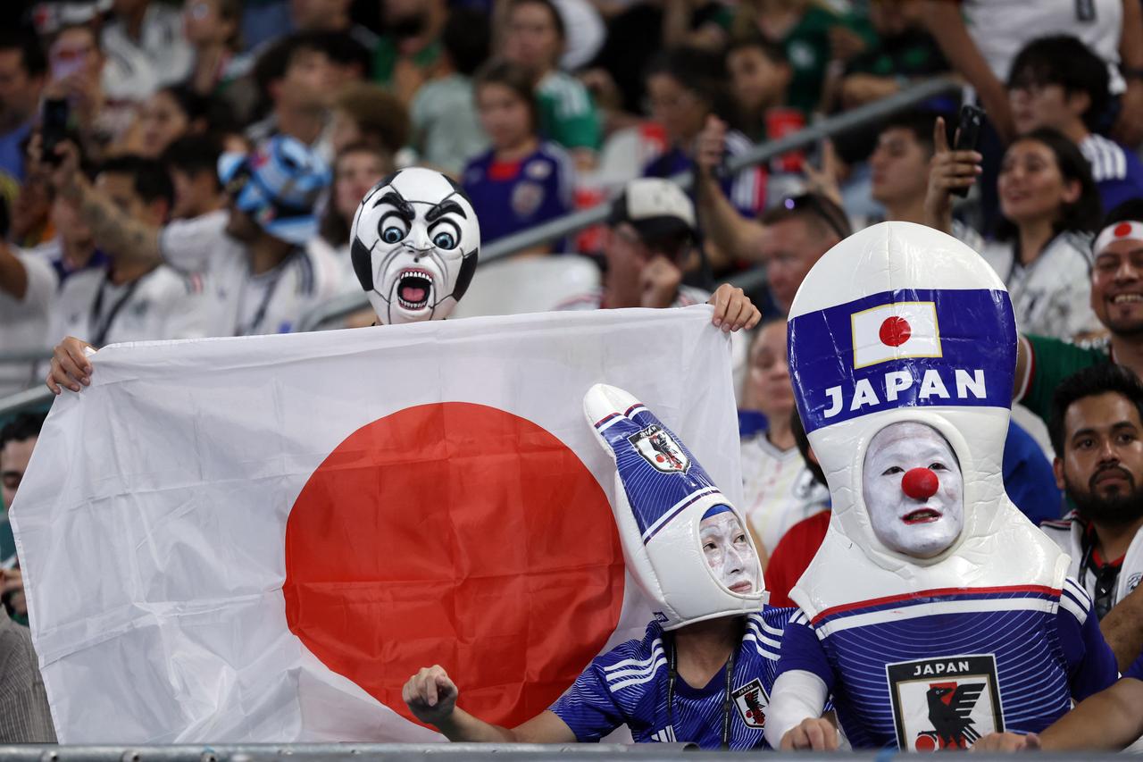 Japan marks 1,000th World Cup match with 4-0 shutout of Tunisia