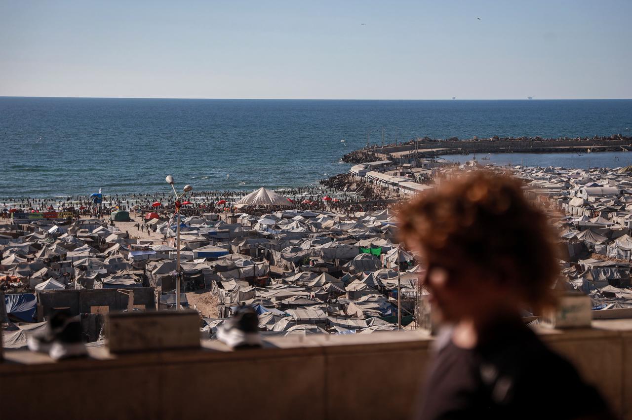 Palestinian families, who were forced to flee their homes due to Israel's more than two-year-long blockade and its attacks on Gaza, struggle for survival amidst the rubble in Gaza City, Gaza, Palestine, June 19, 2026. (AA Photo)