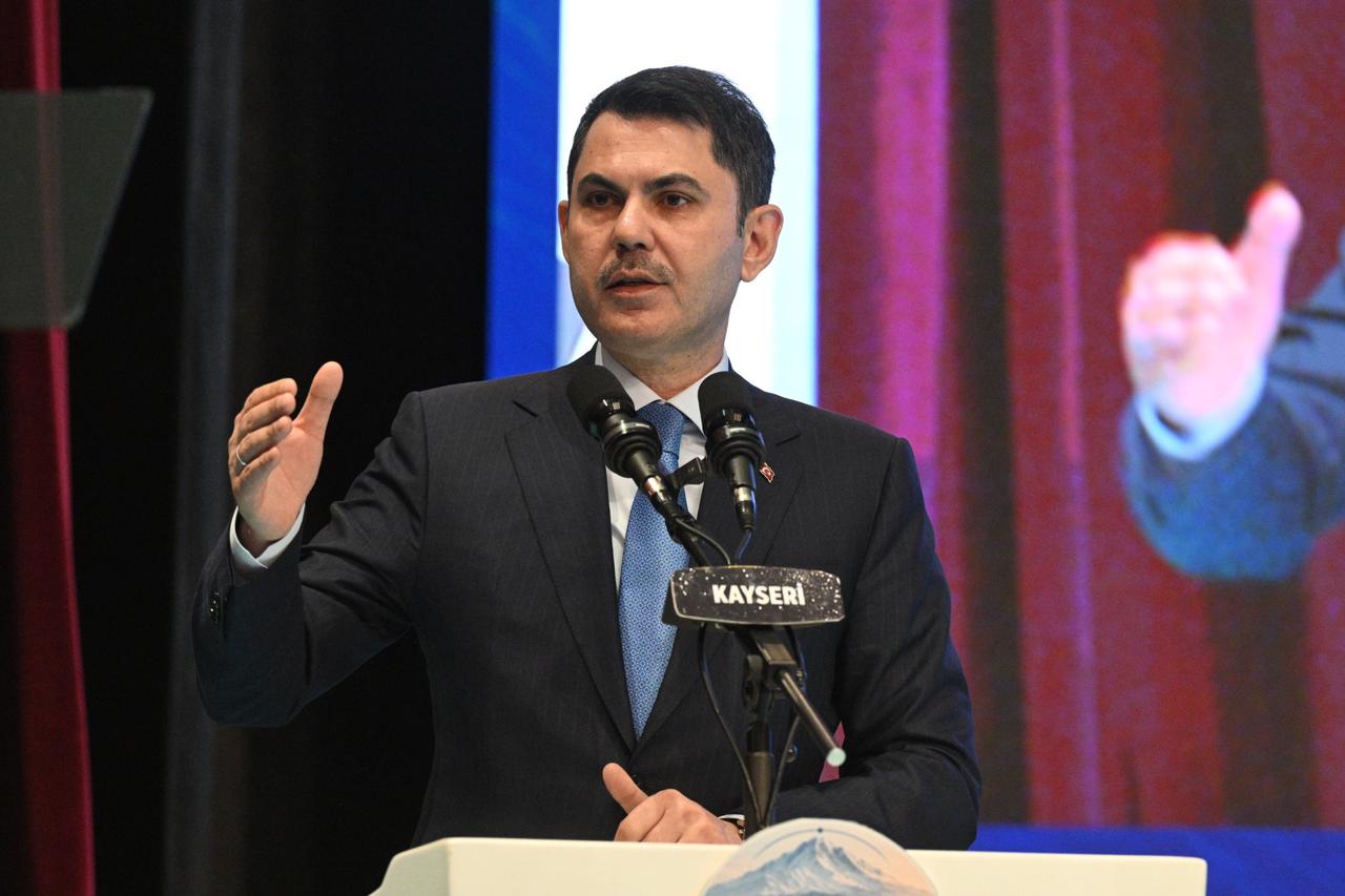 Türkiye calls for global action ahead of COP31 summit in Antalya