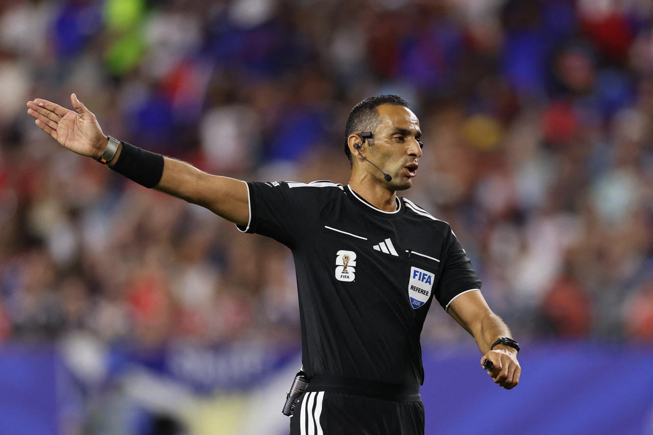 Seasoned referee Mustapha Ghorbal takes whistle for Türkiye vs USA