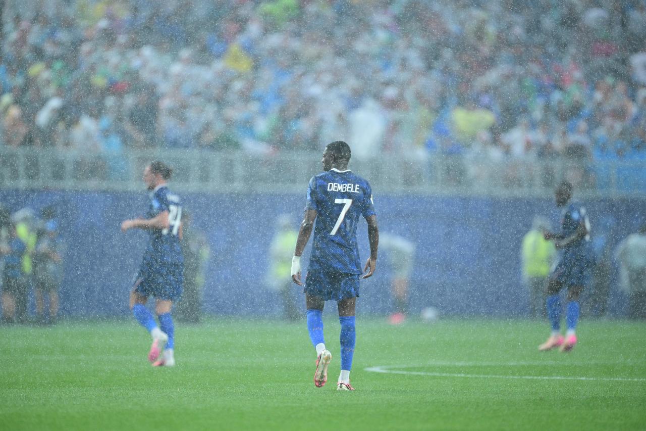 Storm delays France-Iraq World Cup clash for record 131 minutes