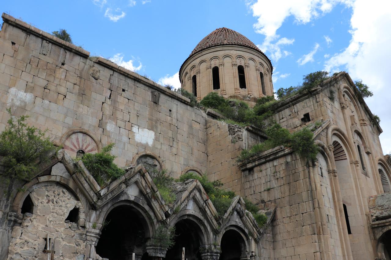 Georgian church in Erzurum risks collapse ahead of tourism push