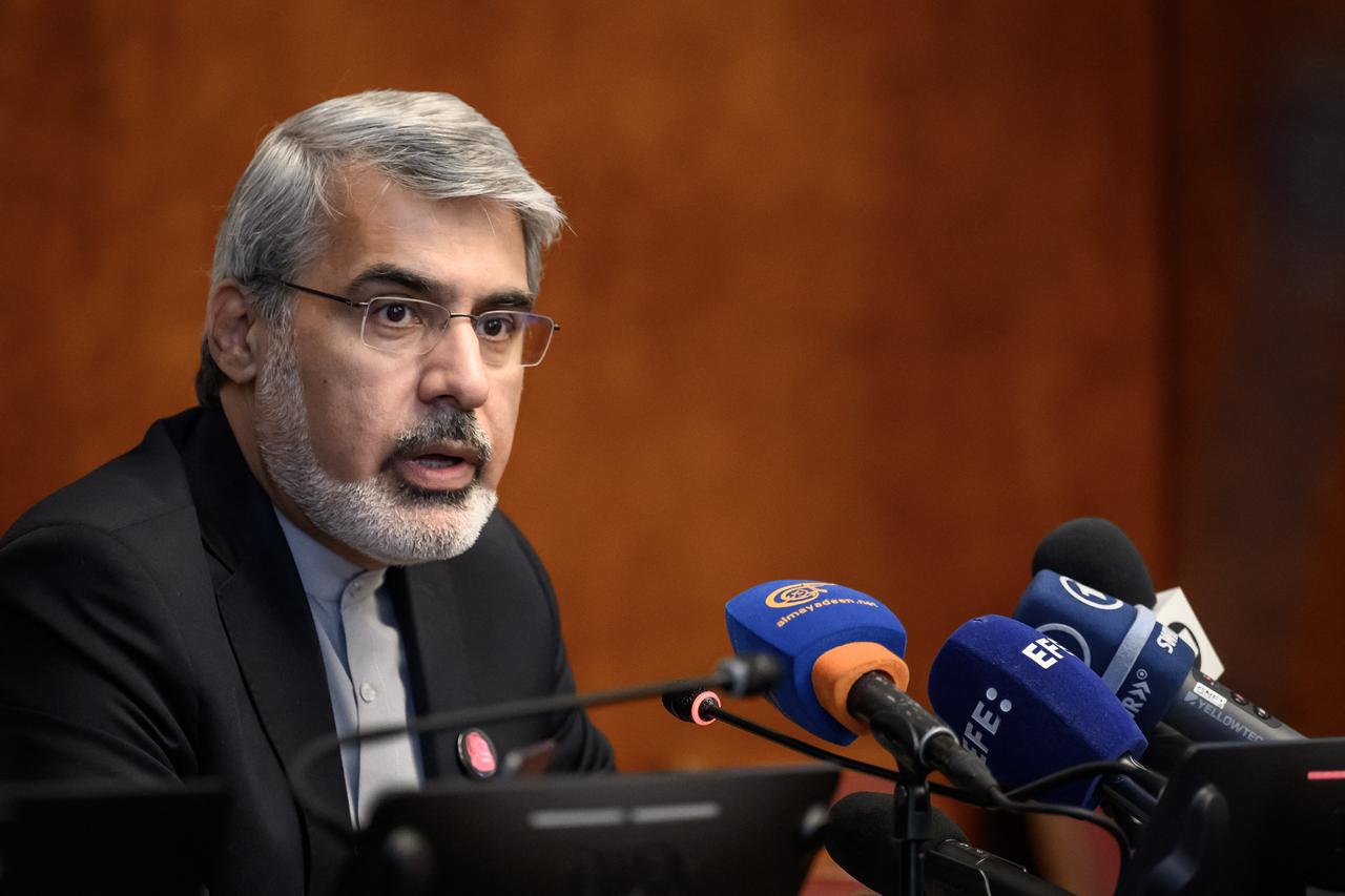 Iran rejects US, Qatari control over unfrozen assets amid nuclear diplomacy 