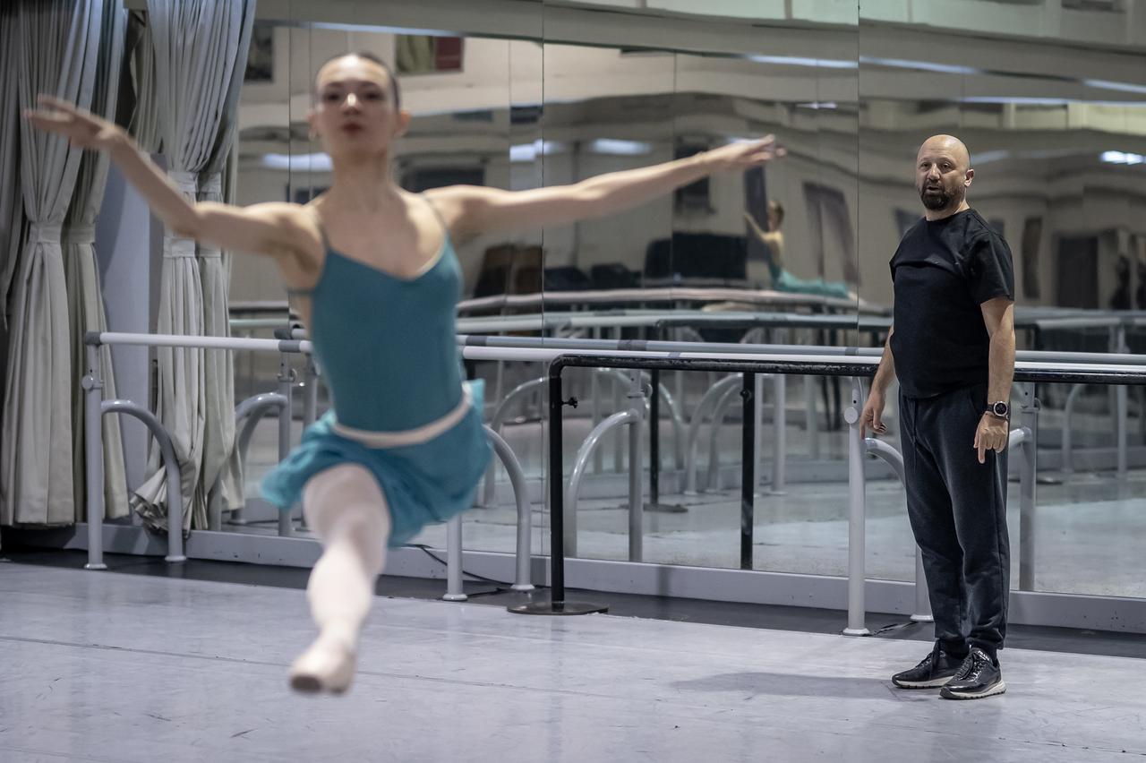Turkish ballerina Nilay Tahiroglu rehearses under the supervision of choreographer Volkan Ersoy ahead of the International Moscow Ballet Competition, in Ankara, Türkiye. (AA Photo)