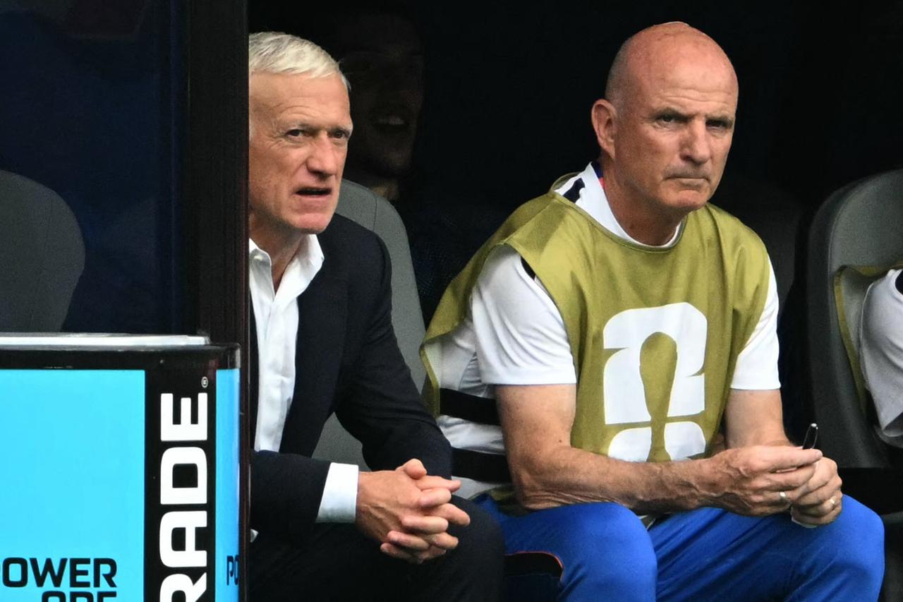 France's head coach Didier Deschamps (L) and his assistant Guy Stephan gesture during the 2026 World Cup Group I football match between France and Iraq at the Philadelphia Stadium in Philadelphia, June 22, 2026.  (AFP Photo)