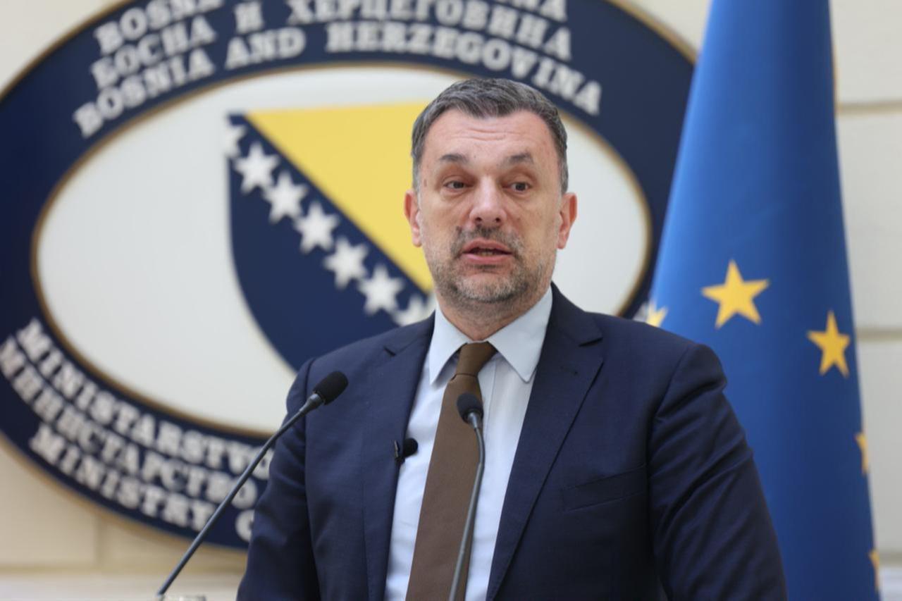 Republika Srpska flag at Israeli talks prompts Bosnian diplomatic protest