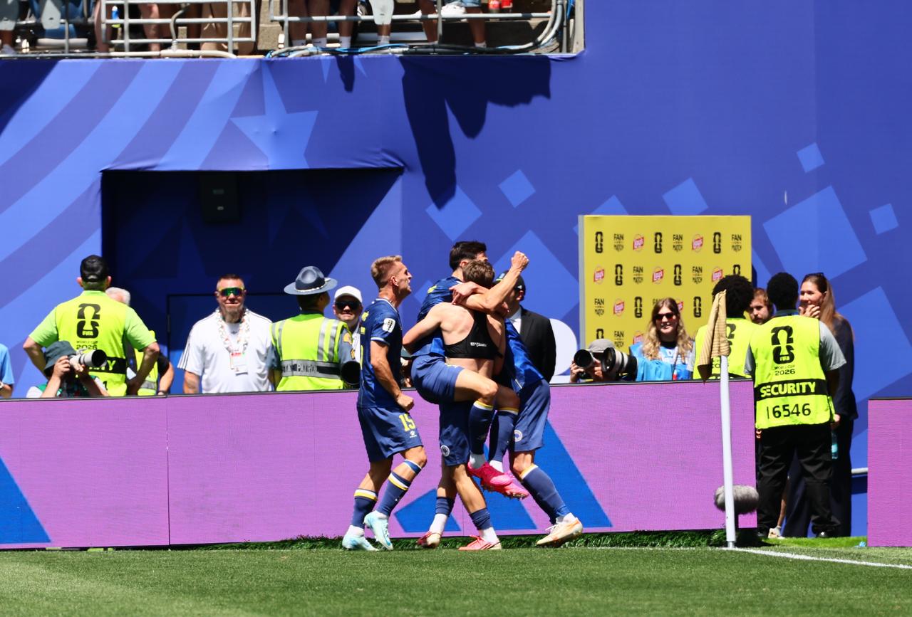 Players of Bosnia and Herzegovina celebrate after Ermin Mahmic scored a goal during the 2026 FIFA World Cup First Stage Group B match between Bosnia and Herzegovina and Qatar at Lumen Field (Seattle Stadium) in Seattle, Washington, United States on June 24, 2026. (AA Photo)