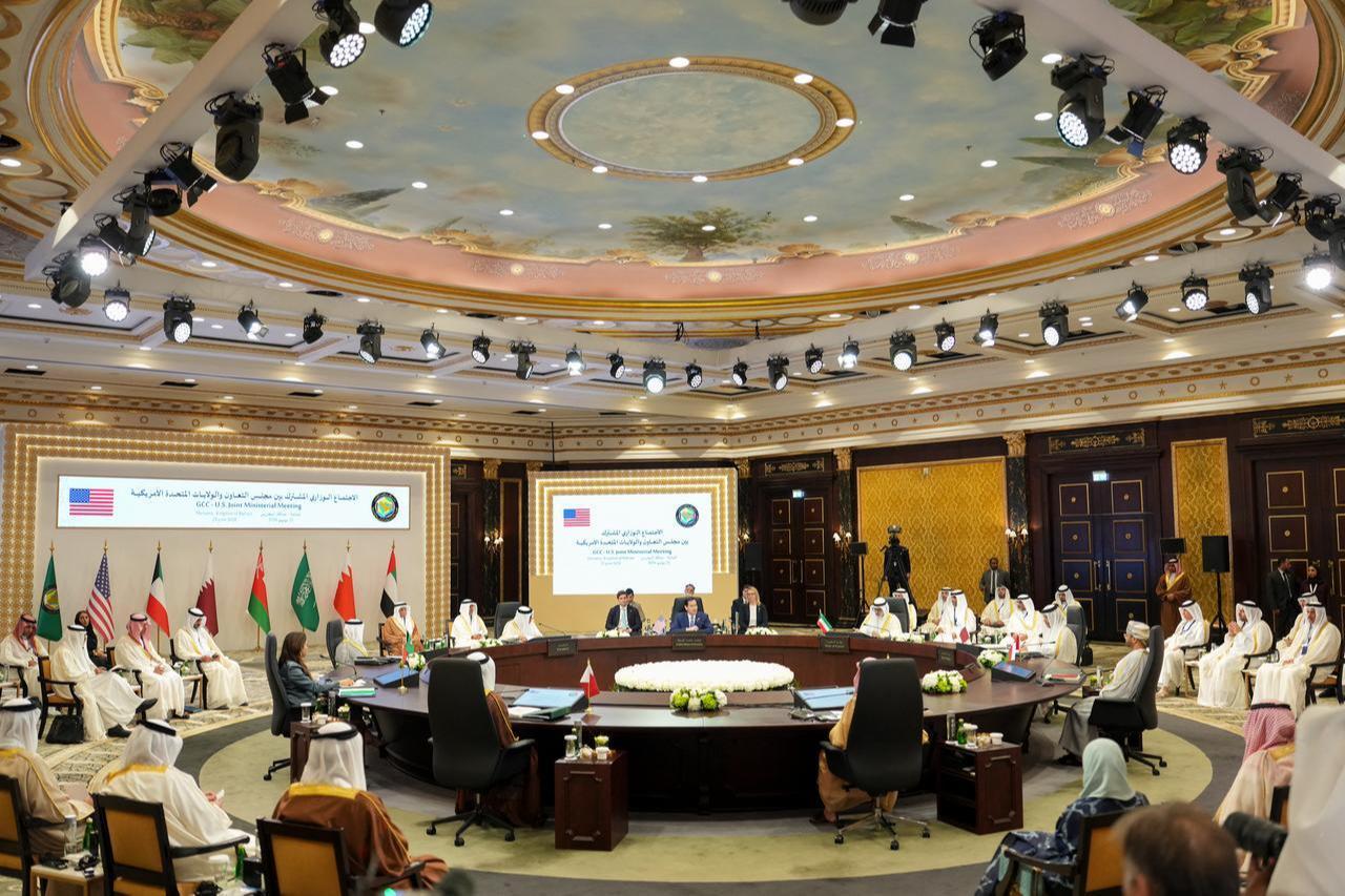 US Secretary of State Marco Rubio (C-top) attends a meeting with foreign ministers of the Gulf Cooperation Council Member States in Manama, June 25, 2026. (AFP Photo)