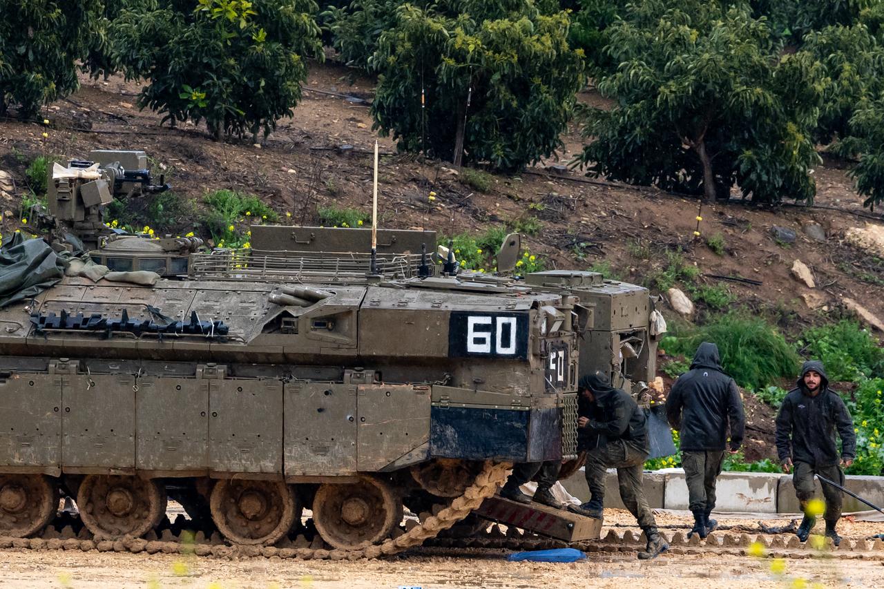 Officials deny any Israeli army withdrawal from southern Lebanon