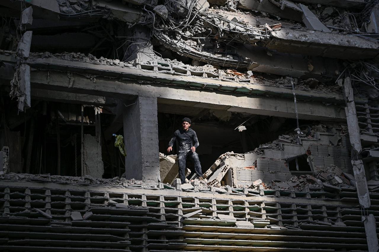 Turkish Red Crescent offers help to Venezuela as world mobilizes rescue teams Image