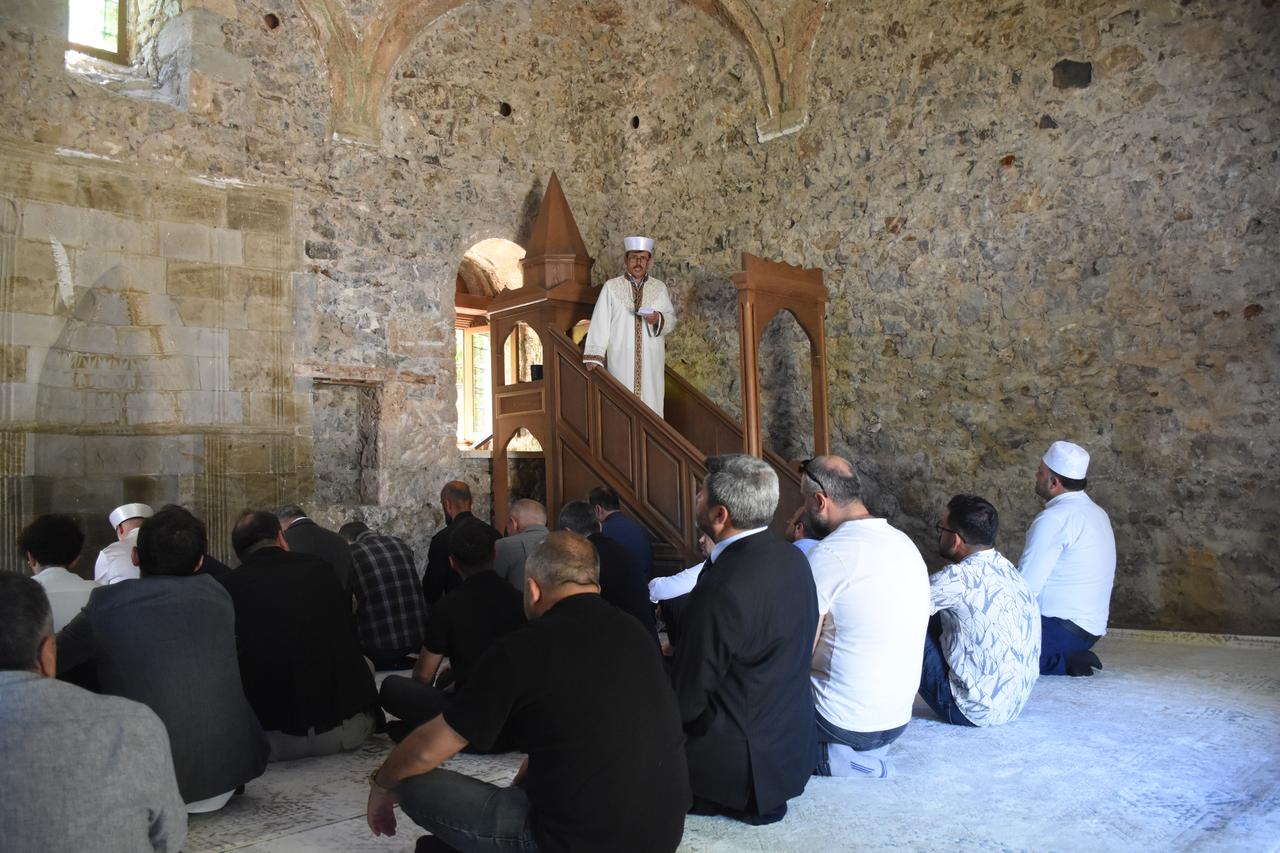 Interior view of the Kucuk Mosque in Gumushane, Türkiye, June 26, 2026. (AA Photo)