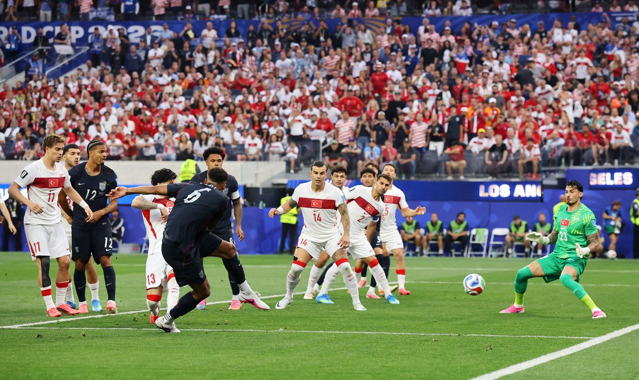 Auston Trusty #6 of the United States scores his team's first goal during the FIFA World Cup 2026 Group D match between Türkiye and USA at Los Angeles Stadium on June 25, 2026 in Inglewood, California. (AFP Photo)