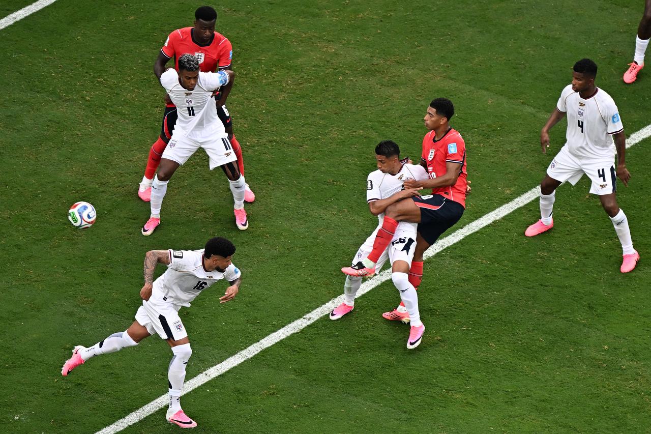 England's midfielder #10 Jude Bellingham scores his team's first goal during the 2026 World Cup Group L football match between Panama and England at the New York/New Jersey Stadium in East Rutherford on June 27, 2026.  (AFP Photo)