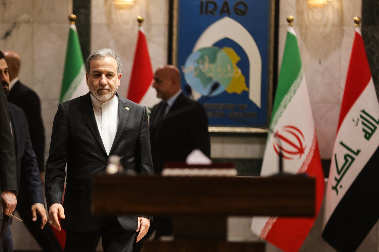 Iran's FM calls for new Gulf security framework after strikes on US bases