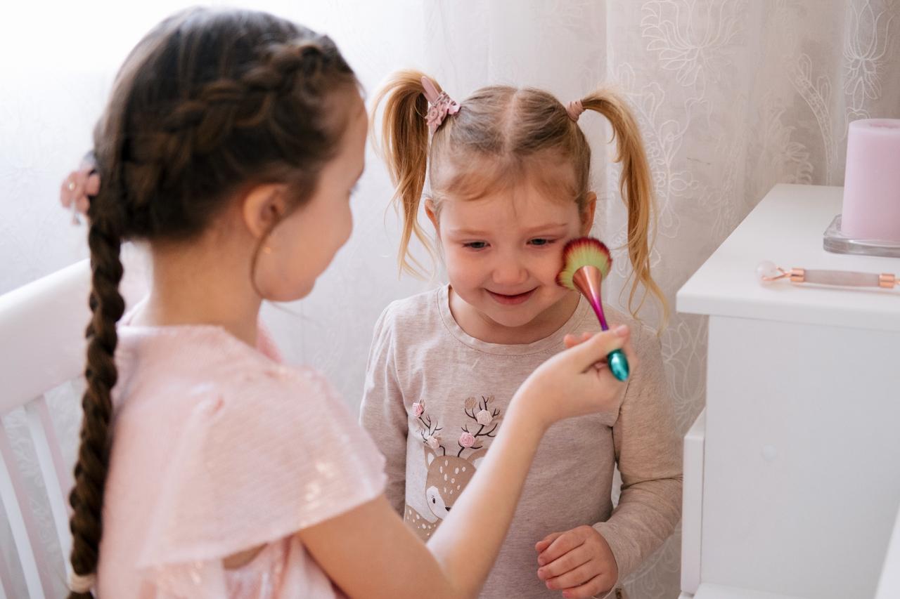 Social media drives cosmetic use among children, experts warn