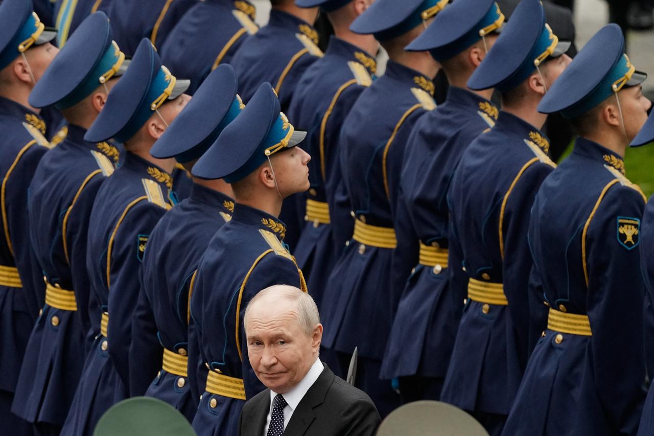 'Putin's Ukraine invasion was strategic failure,' says ex-NATO chief Image