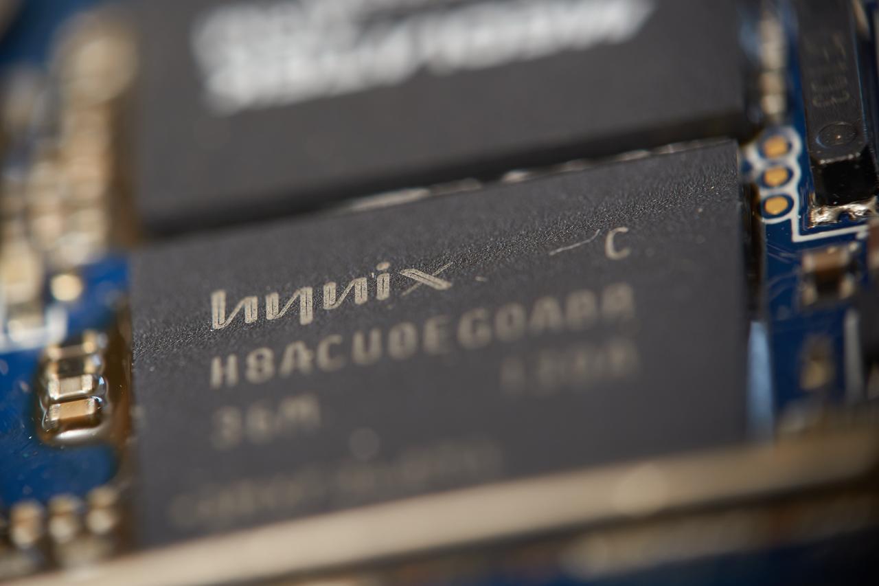 SK hynix memory chips on a printed circuit board in Saransk, Russia, Dec. 10, 2019. (Adobe Stock Photo)