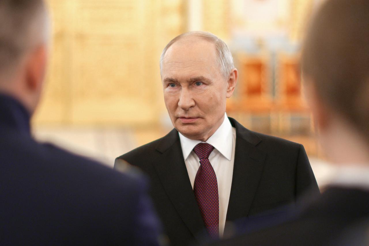 US envoys expected in Moscow once Iran 'hot phase' ends, Putin says Image