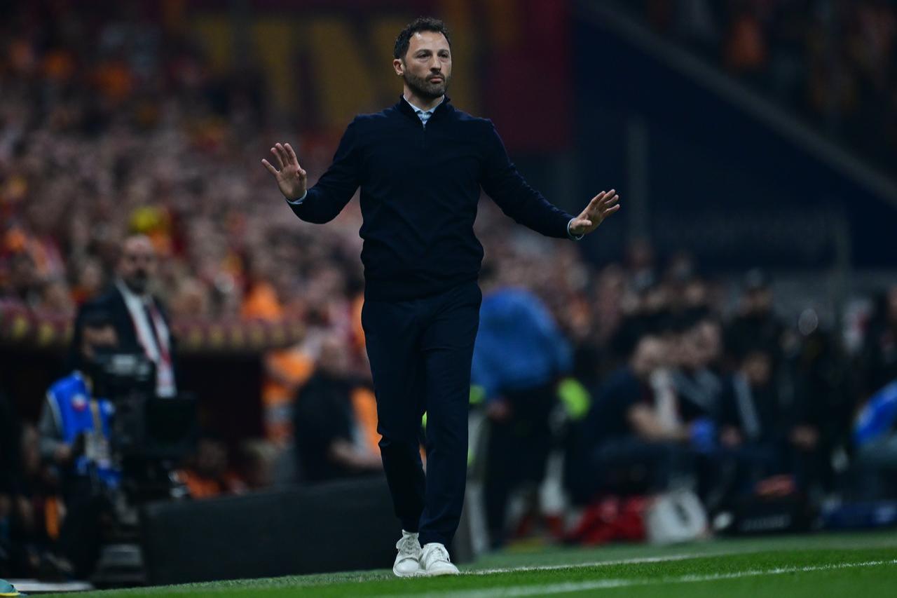 Former Fenerbahce head coach Domenico Tedesco follows the Turkish Super Lig match between Galatasaray and Fenerbahce at RAMS Park on April 26, 2026 in Istanbul, Türkiye. (AA Photo)