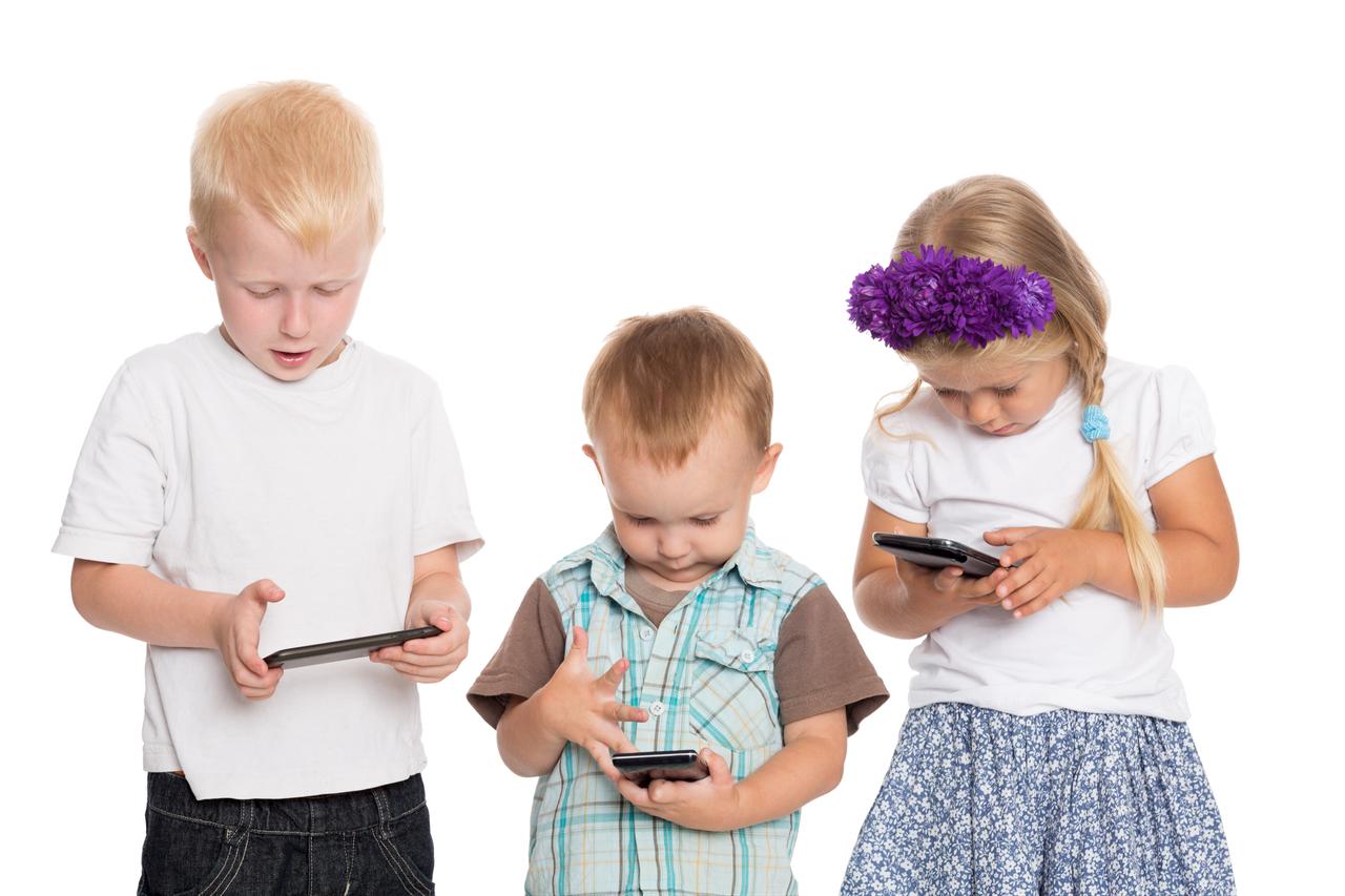 US House votes to hold platforms accountable for online child safety