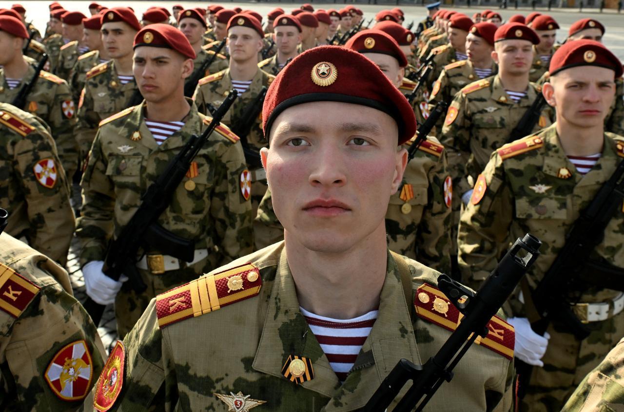 Russian service members participate in the Victory Day military parade on Dvortsovaya Square in central Saint Petersburg on May 9, 2026. (AFP Photo)