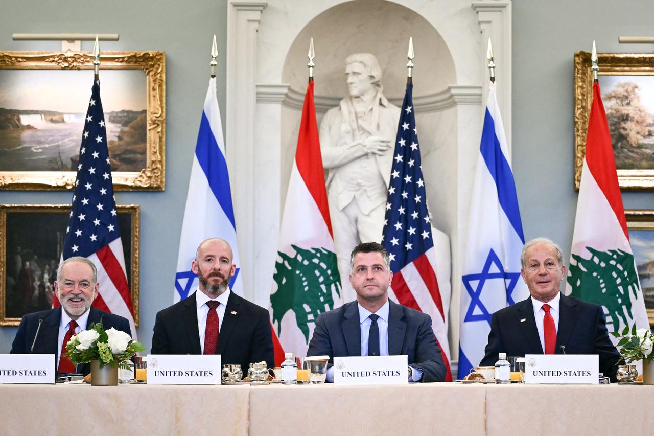 Israel, Lebanon agree on 'pilot zones' for Lebanese army control 