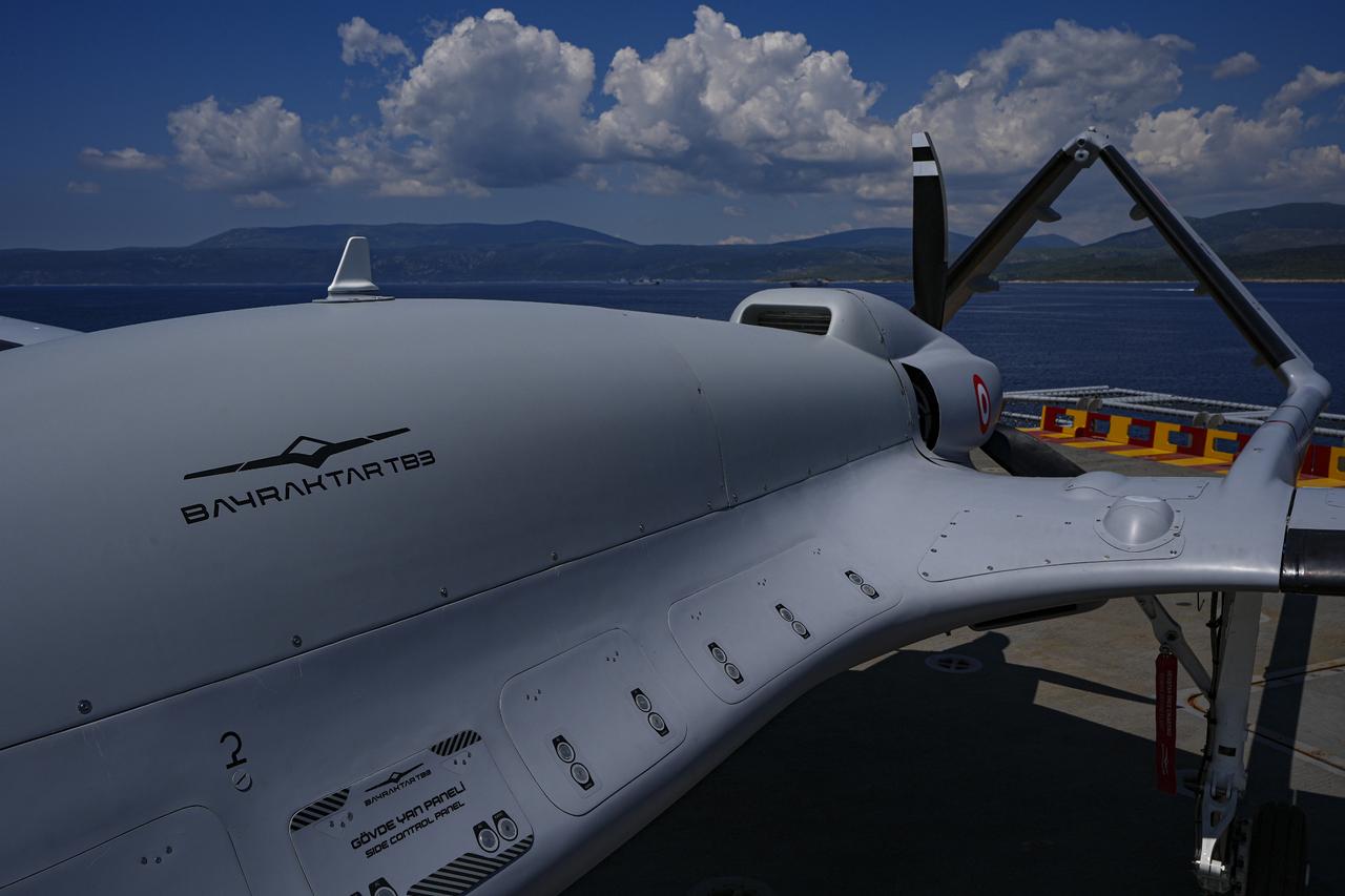 Greece files diplomatic protest with France over Safran-Baykar deal 