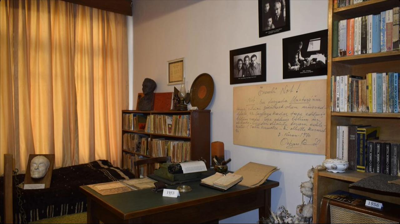 A scale model of Orhan Kemal's room is on display at the Orhan Kemal Museum. (AA Photo)