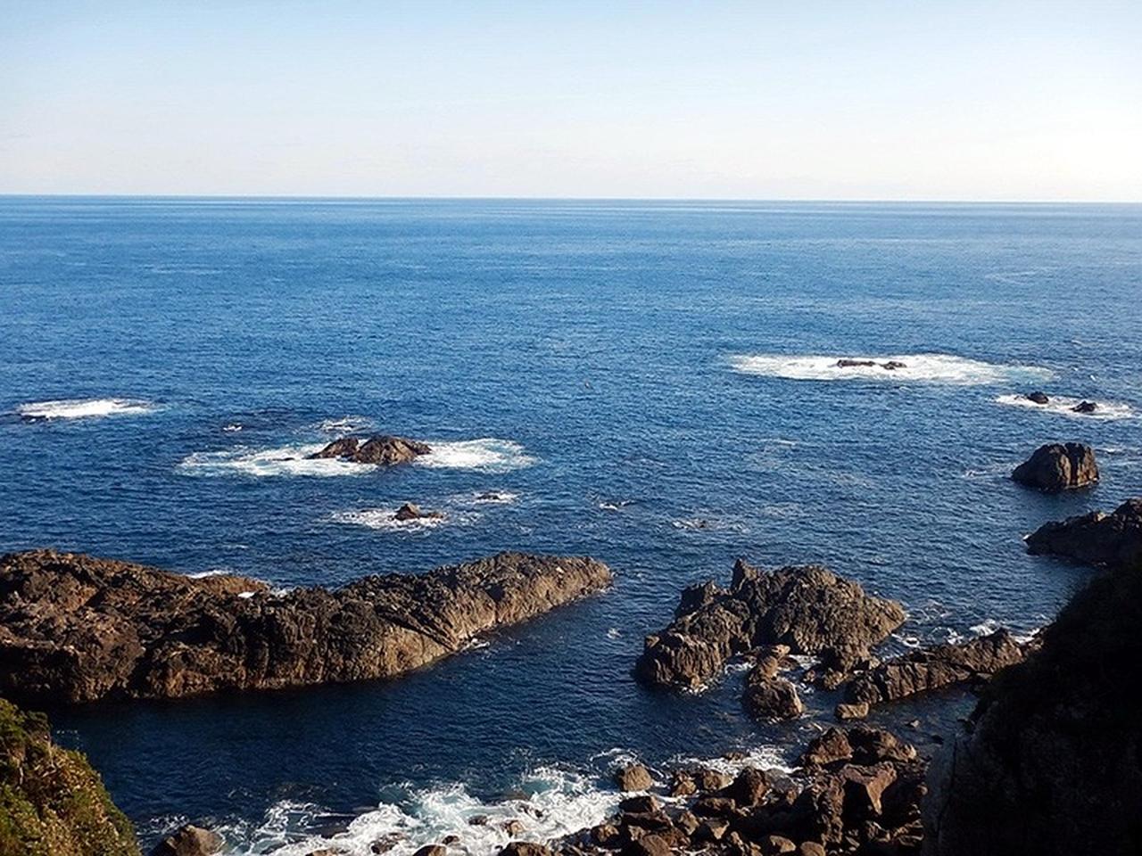 The rocks struck by the Ertuğrul frigate
