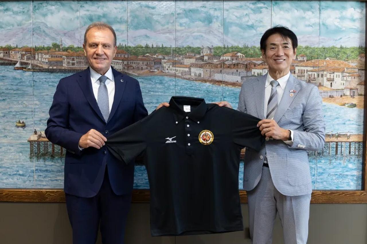 The Governor of Wakayama and the Mayor of Kushimoto visited Mayor Seçer to commemorate 135 years of Turkish-Japanese friendship, and the sister-city process gained momentum, Mersin, Türkiye, Aug. 6, 2025(Photo via Anamur Ekspres)