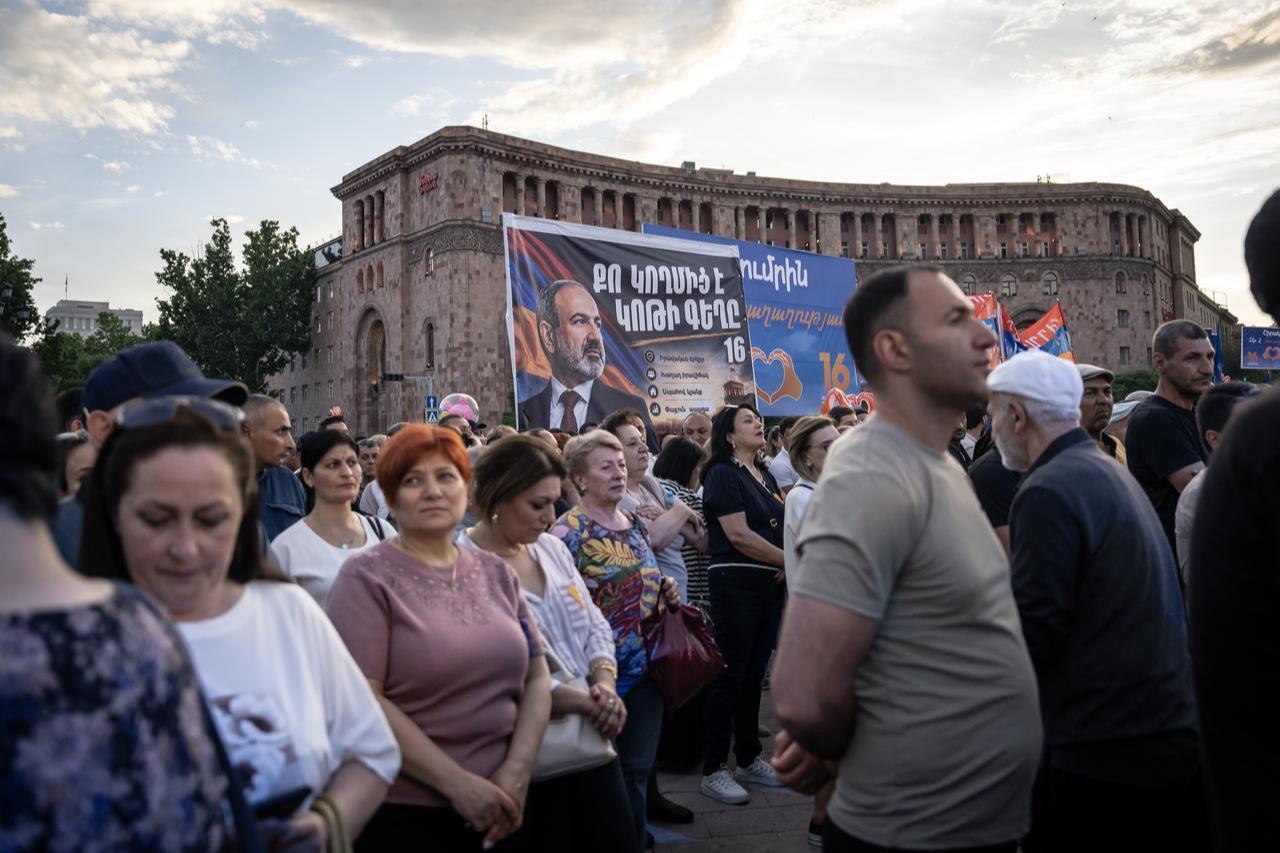 People attend the political rally as the Armenian Prime Minister Nikol Pashinyan addressed his supporters at Republic Square, in Yerevan, Armenia, June 5, 2026, (AA Photo)