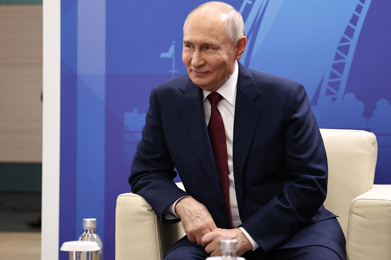 Putin rejects Zelenskyy meeting: ‘I see no point’