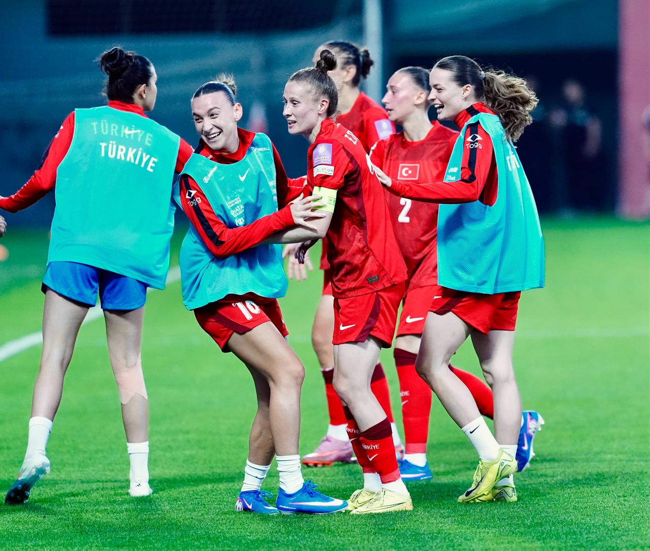 Players of the Turkish Women's National Football Team celebrate after scoring a goal during the 2027 FIFA Women's World Cup European Qualifiers League B Group 2 match between Türkiye and Northern Ireland at Pendik Stadium in Istanbul, Türkiye, June 5, 2026. (AA Photo)