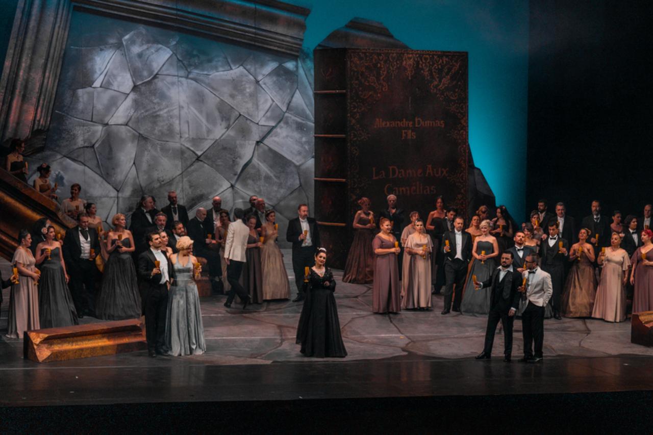 Verdi's La Traviata staged at Istanbul Opera, Ballet Festival