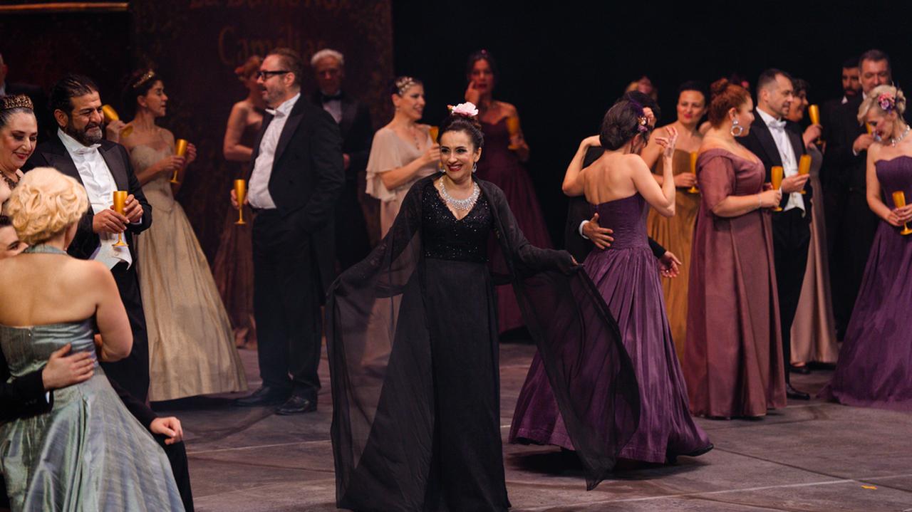 Azerbaijani soprano Inara Babayeva performs as Violetta Valery in Verdi's La Traviata at the 17th International Istanbul Opera and Ballet Festival in Istanbul, Türkiye. (AA Photo)