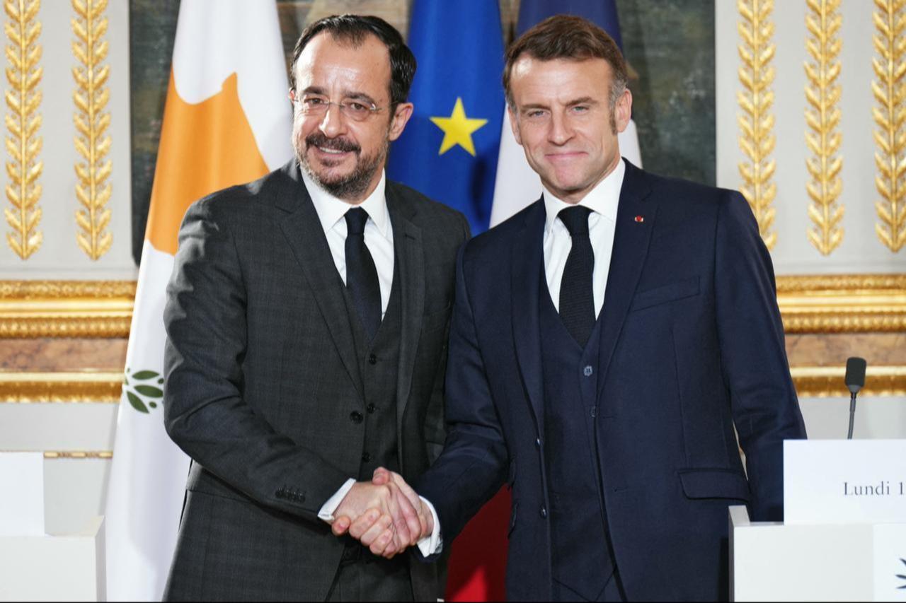 Greek Cyprus, France sign military agreement allowing French troop deployment