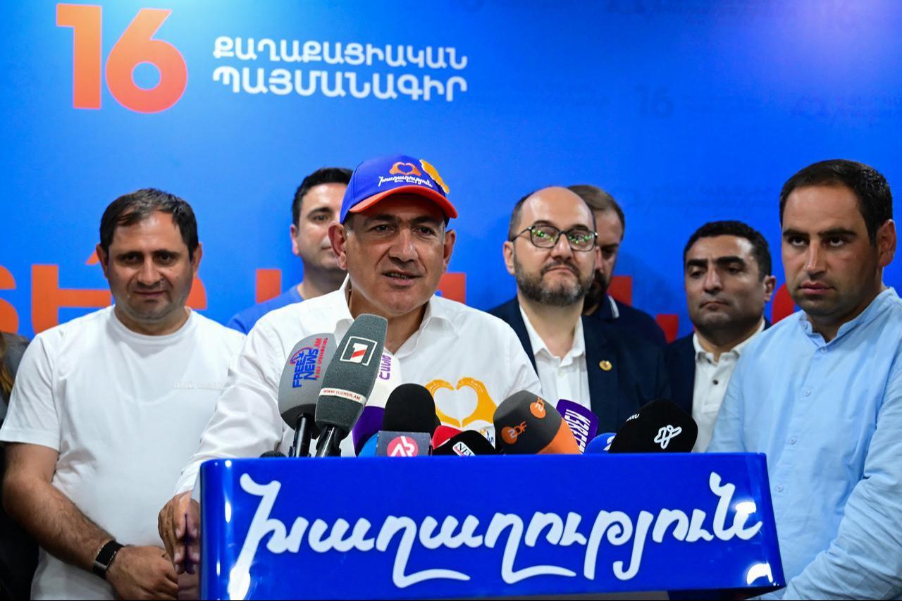 Armenian Prime Minister and leader of the Civil Contract party Nikol Pashinyan holds a press conference following the parliamentary election at the party's headquarters in Yerevan, Armenia, June 8, 2026. (AFP Photo)