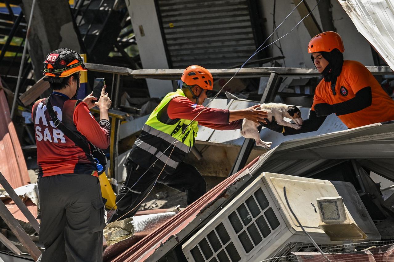 Philippines quake death toll rises to 37 as aftershocks continue