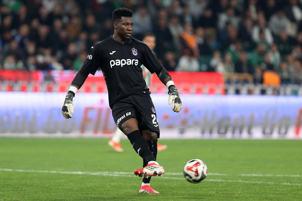Andre Onana of Trabzonspor controls the ball during a Turkish Super Lig match at Papara Park in Trabzon, Türkiye. (AA Photo)