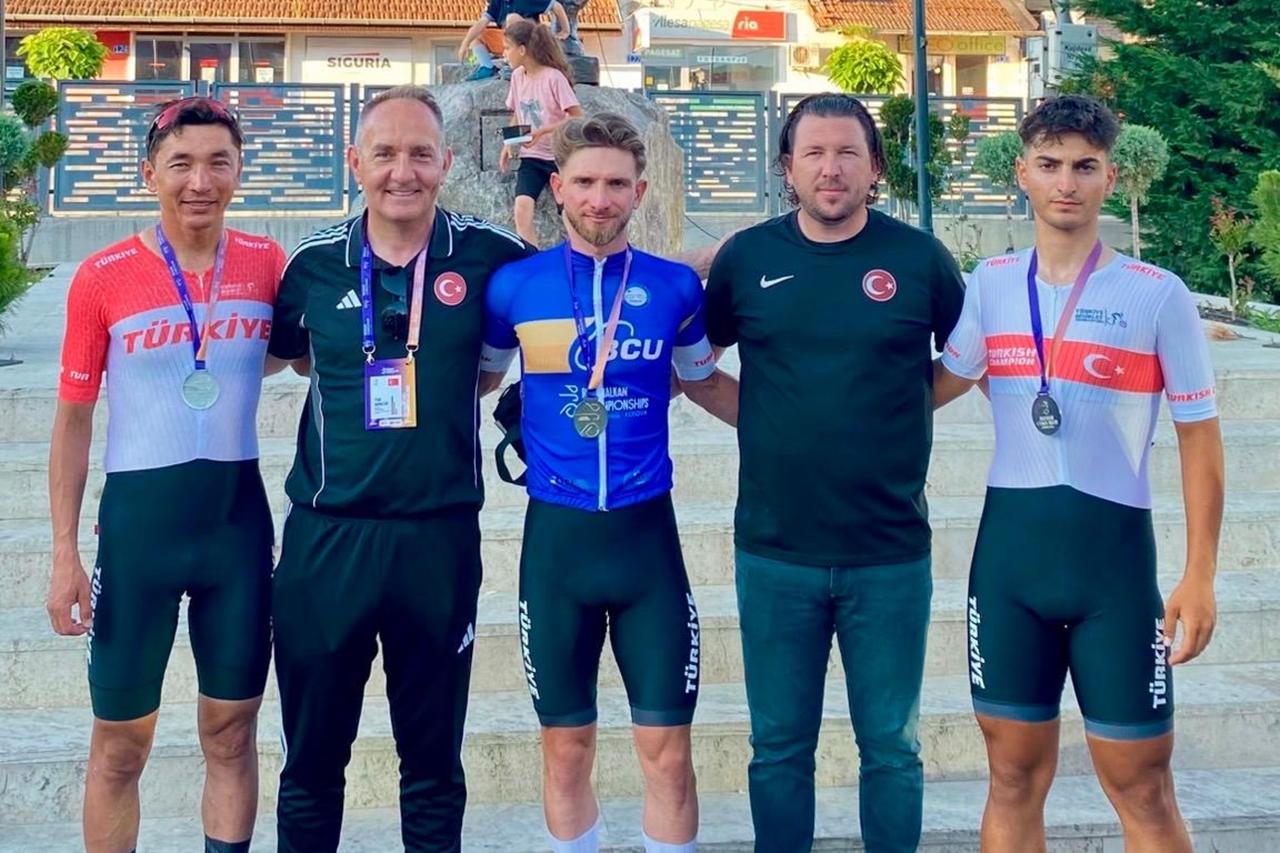 Türkiye cyclists sweep up medals in Slovakia, Kosovo events