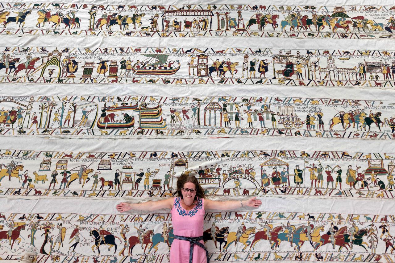 Bayeux Tapestry reaches Britain for first time in nearly 1,000 years